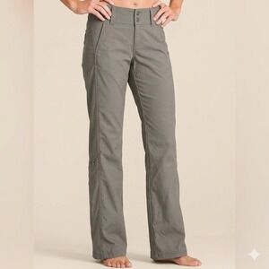 Athleta 6 Hendiwoods Hiking Pants Olive Grey Straight Leg Low Rise Gorpcore